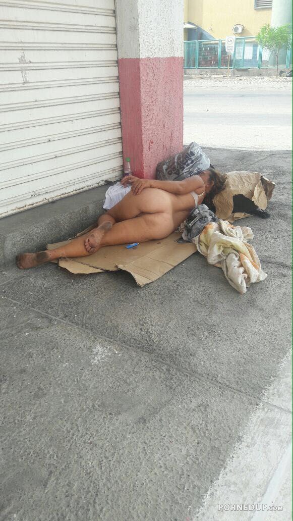 Hot Naked Homeless Woman