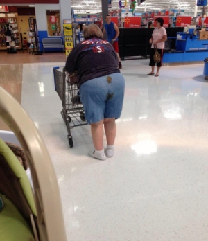 Fat Woman Shit Her Pants In Supermarket