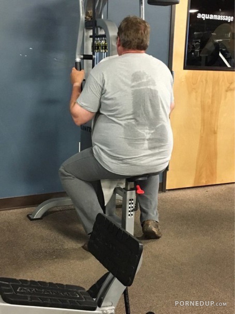 Total Dick At The Gym