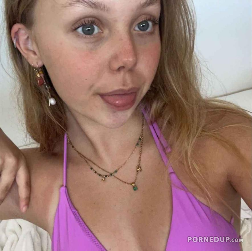 18 yo beautiful teen