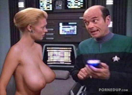 Of 9 nude 7 Star Trek