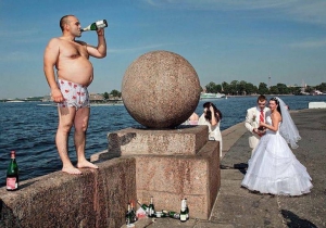 Fat Guy Fucks Up Wedding Photo