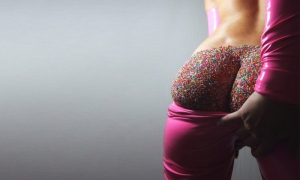sprinkles all over her ass