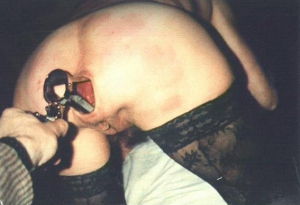 stretching out her ass